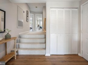 247 S Pickett Street 301, Alexandria VA 22304