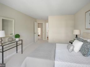 247 S Pickett Street 301, Alexandria VA 22304