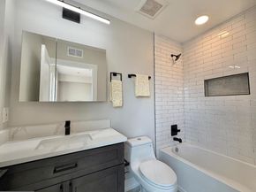 1806 D Street NE 9, Washington DC 20002