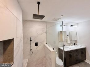 1806 D Street NE 9, Washington DC 20002