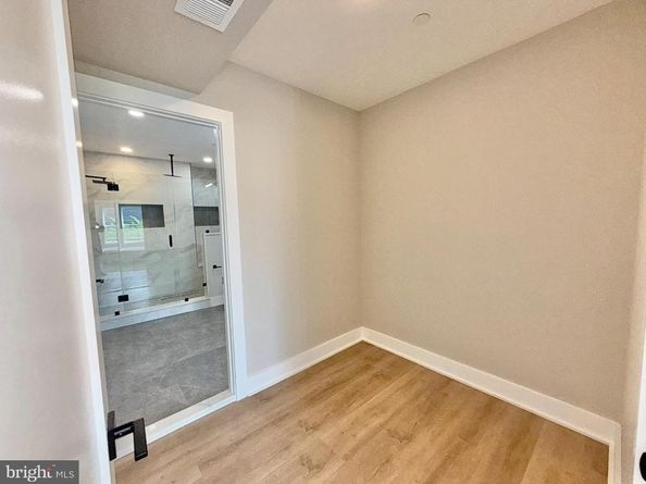 1806 D Street NE 9, Washington DC 20002