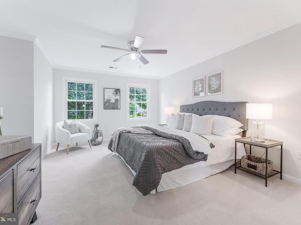 21031 Thoreau Court, Sterling VA 20164