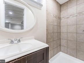 21031 Thoreau Court, Sterling VA 20164