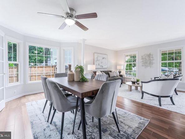 21031 Thoreau Court, Sterling VA 20164