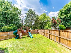 21031 Thoreau Court, Sterling VA 20164