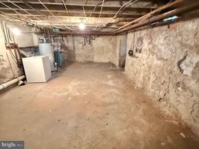 1501 S Hollywood Street, Philadelphia PA 19146