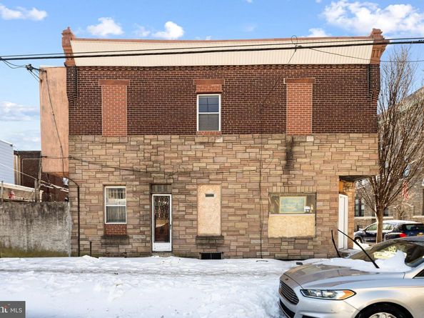 1501 S Hollywood Street, Philadelphia PA 19146