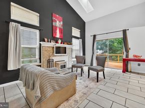 902 Old River Way Court, Sterling VA 20164
