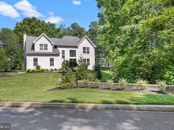 4221 Enders Way, Doylestown PA 18902