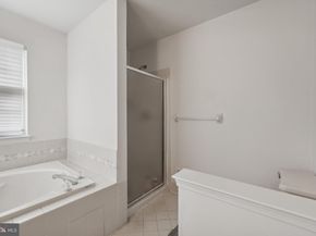4221 Enders Way, Doylestown PA 18902