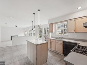 4221 Enders Way, Doylestown PA 18902