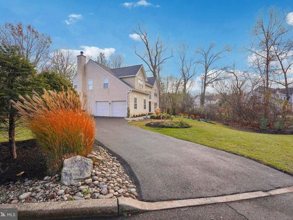 4221 Enders Way, Doylestown PA 18902