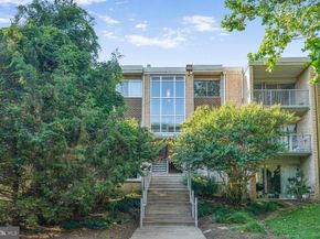 2910 Kings Chapel Road 04/15, Falls Church VA 22042