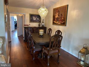 8853 Calvert Street, Philadelphia PA 19152