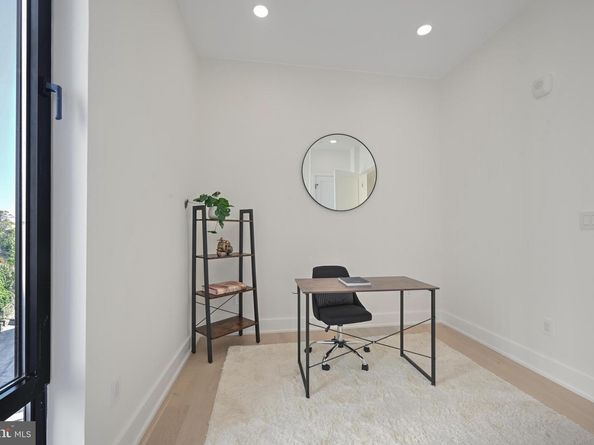 517 Montana Avenue NE 3A, Washington DC 20017