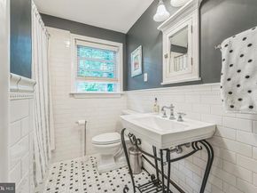 1350 King Road, Huntingdon Valley PA 19006