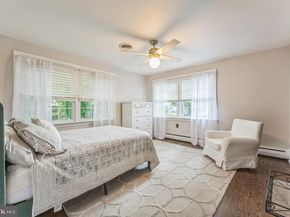 1350 King Road, Huntingdon Valley PA 19006