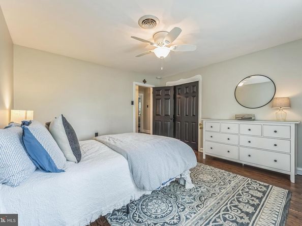 1350 King Road, Huntingdon Valley PA 19006