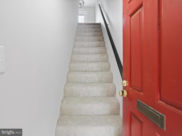 2641 S Walter Reed Drive B, Arlington VA 22206