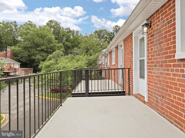 2641 S Walter Reed Drive B, Arlington VA 22206