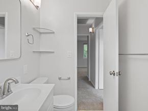 2641 S Walter Reed Drive B, Arlington VA 22206