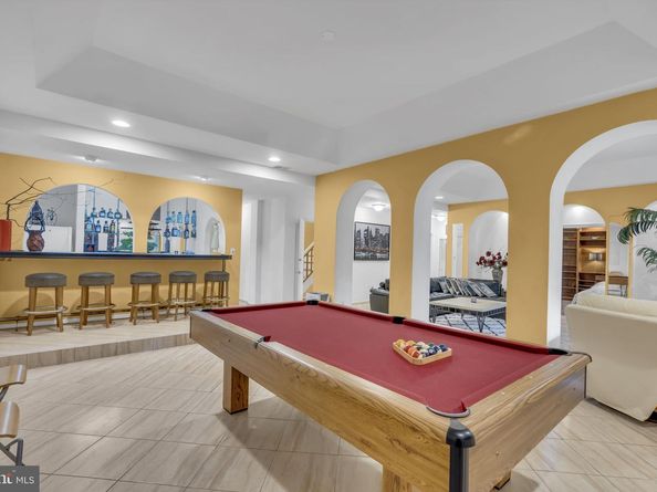 7504 Walnut Hill Lane, Falls Church VA 22042