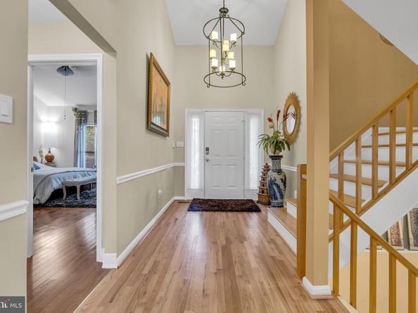 7504 Walnut Hill Lane, Falls Church VA 22042