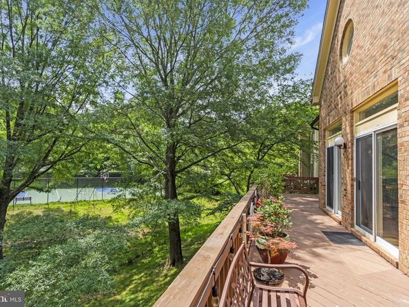 7504 Walnut Hill Lane, Falls Church VA 22042