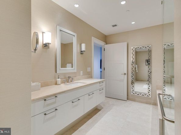 50 S 16TH Street 5401, Philadelphia PA 19102