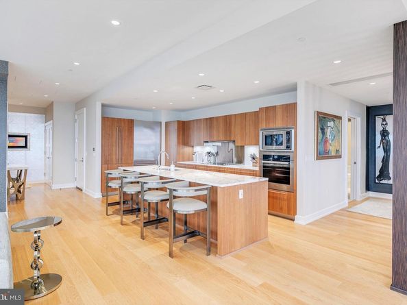 50 S 16TH Street 5401, Philadelphia PA 19102