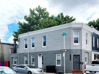 2067 W Stella Street