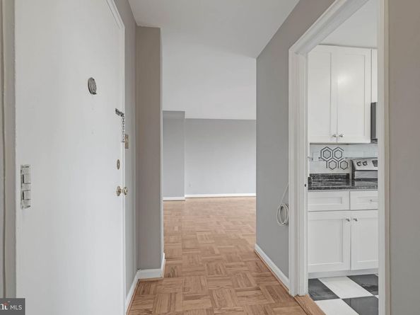 4301 Massachusetts Avenue NW 8009, Washington DC 20016