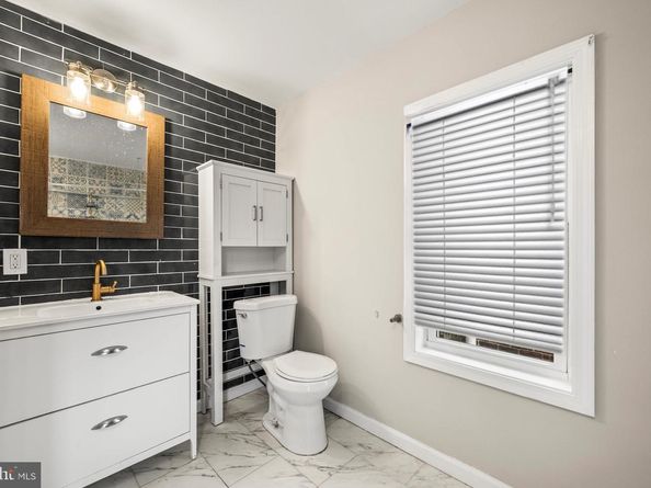 1860 N 23rd Street, Philadelphia PA 19121