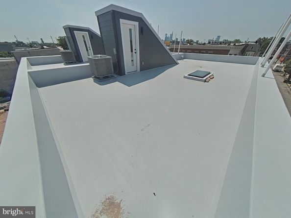 3143 W Montgomery Avenue, Philadelphia PA 19121