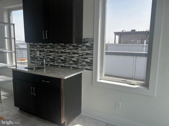110 Naudain Street 4, Philadelphia PA 19147