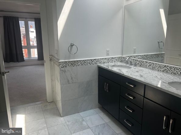 110 Naudain Street 4, Philadelphia PA 19147