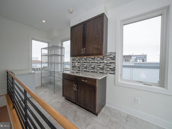 110 Naudain Street 4, Philadelphia PA 19147