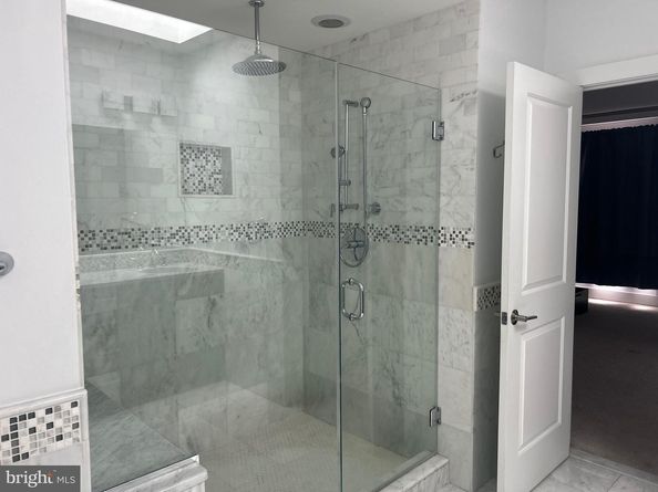 110 Naudain Street 4, Philadelphia PA 19147