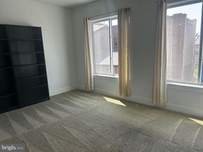 110 Naudain Street 4, Philadelphia PA 19147