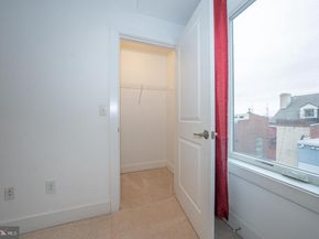 110 Naudain Street 4, Philadelphia PA 19147