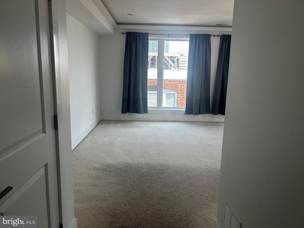 110 Naudain Street 4, Philadelphia PA 19147
