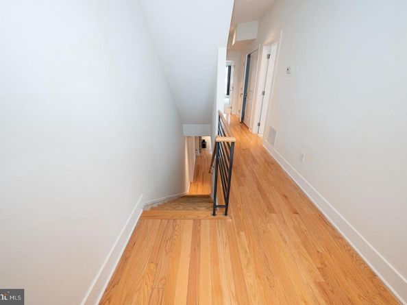 110 Naudain Street 4, Philadelphia PA 19147