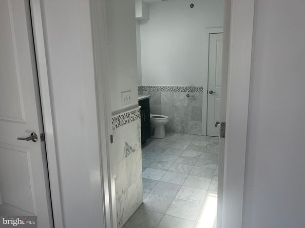 110 Naudain Street 4, Philadelphia PA 19147