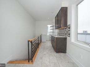 110 Naudain Street 4, Philadelphia PA 19147