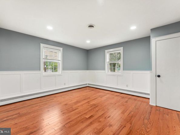 905 Henrietta Avenue, Huntingdon Valley PA 19006