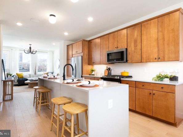 140 Shannon Mews, Alexandria VA 22304