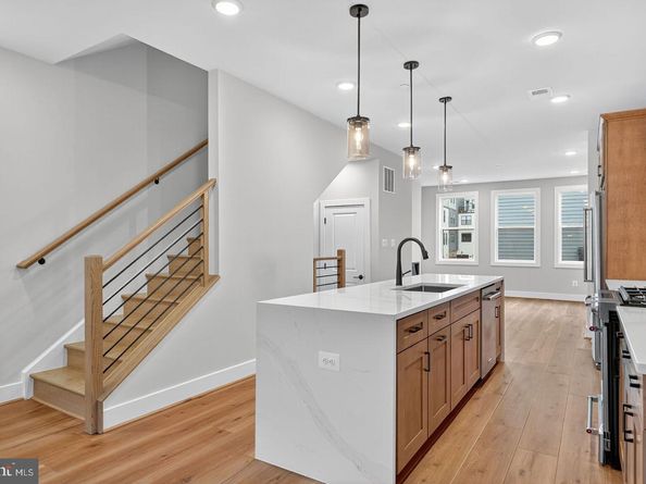 140 Shannon Mews, Alexandria VA 22304