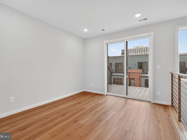 140 Shannon Mews, Alexandria VA 22304