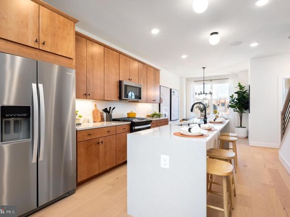 140 Shannon Mews, Alexandria VA 22304