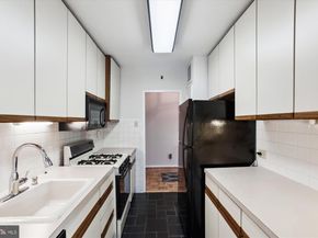 2475 Virginia Avenue NW 321, Washington DC 20037